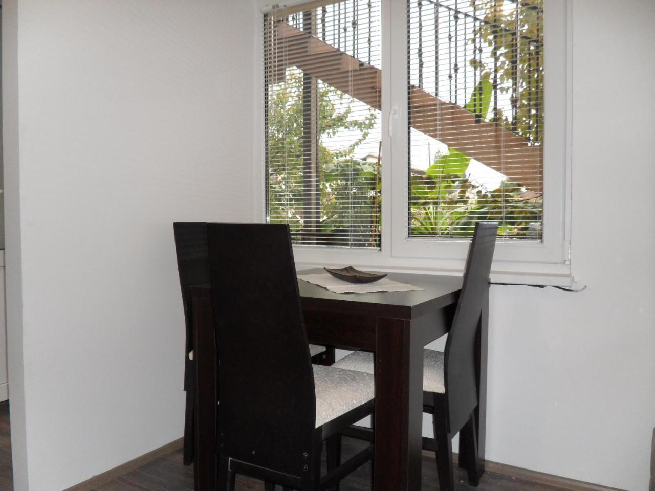 Misko'S Guest House Скопие Екстериор снимка