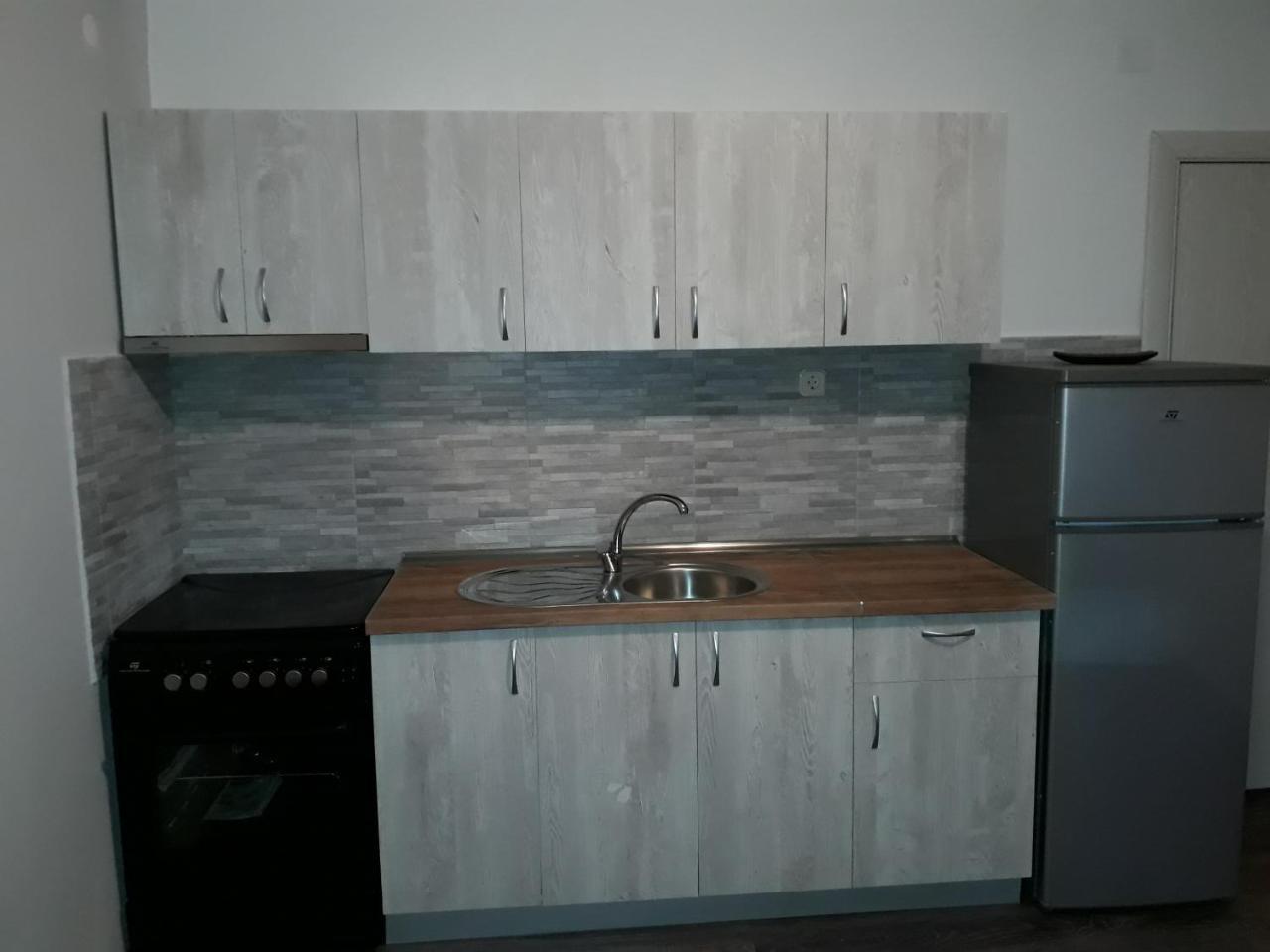 Misko'S Guest House Скопие Екстериор снимка