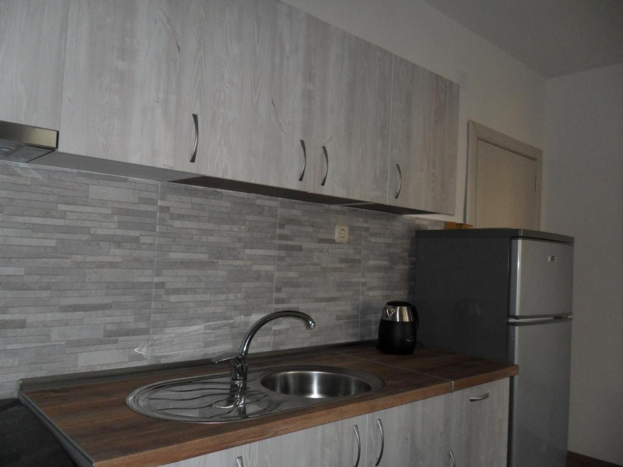 Misko'S Guest House Скопие Екстериор снимка